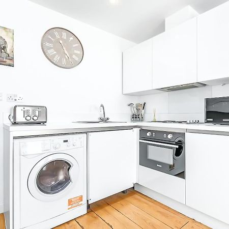 Piccadilly, Soho 1 Bedroom Sleep 6 Vr1 ลอนดอน ภายนอก รูปภาพ